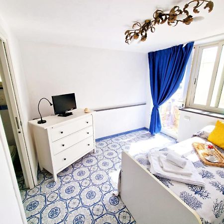 أناكابْري Il Faro Room المظهر الخارجي الصورة