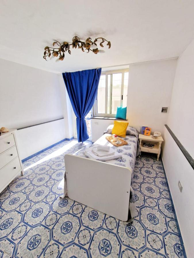 أناكابْري Il Faro Room المظهر الخارجي الصورة